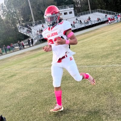 6’1 Humble beast C/O 2023 🎓 wr|fs|ss|olb aka ATHLETE #turningdreamsintoreality