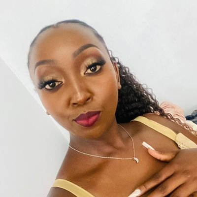 ke Mofokeng ka seboko....
Black excellency...
Good vibes only🍷💃
🇱🇸