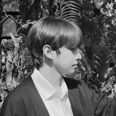 19 ● HE/HIM ● KENTIN FAN ACCOUNT ● JAH ● KEUN ● FILM ● WRITE (soon)