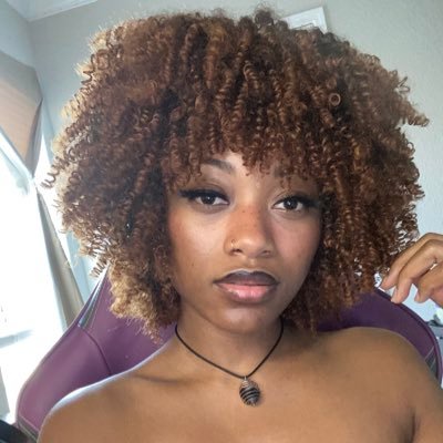 hey friend! I’m Spud (she/they) | BlackSimmer | gallery id: SpudWichTV | #BlackSimmer | #TwitchAffiliate | YouTube Creator