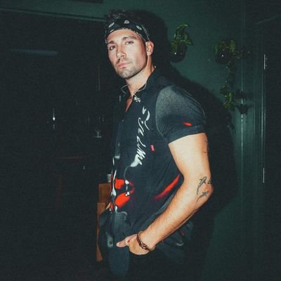 MaslowftAlonso's profile picture. Amando la música en todos sus géneros✨
James, Thomi, Along y Cazzu mi religión.
||Multifandom|| Rusher como estilo de vida.