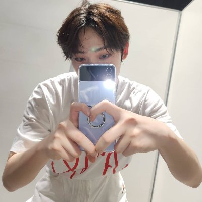 _notcessyy's profile picture. private acc
nothing more