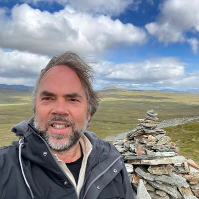 bartbost's profile picture. Dad of 3❤️  entrepreneur, innovator, Industrial Designer, MYLR +M3AWD 🔜 CBRTRCK + traveling Europe in ☀️ powered Tesla