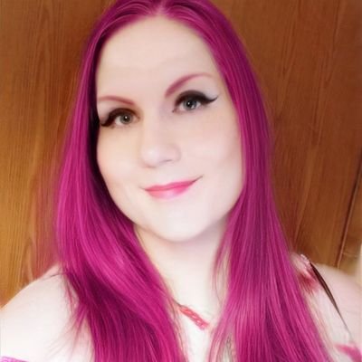 EmilyKat1984's profile picture. Blue Dot