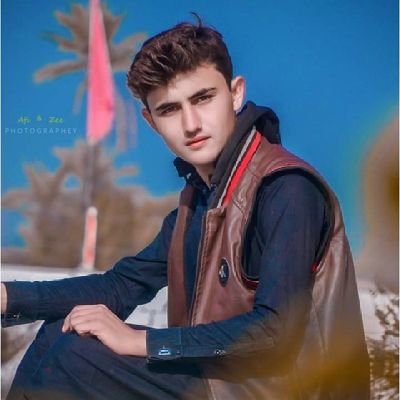 لازمی نہیں کہ زندگی دولت سے مالا مال ہو
ہم تو اچھے دوستوں کو ہی زندگی کی دولت سمجتھے ہیں