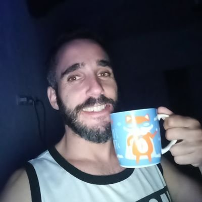 Bany_York's profile picture. LA VIDA PASA Y TE DAS CUENTA QUE AL FINAL DEL CAMINO SÓLO QUEDAS TÚ Y TU YO INTERIOR.
