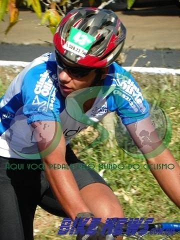 sou cassio santos de almeida  e represento minha cidade do mtb