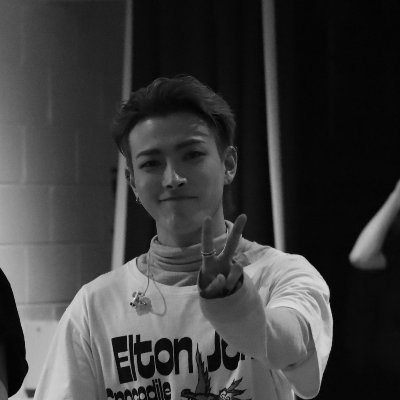 ⋆ #홍중:Ｉ＇ｍ ｎｏｔ ｔｉｎｙ ｙｏｕｒ ｔｉｎ i e r

hiatus... 

fan account.