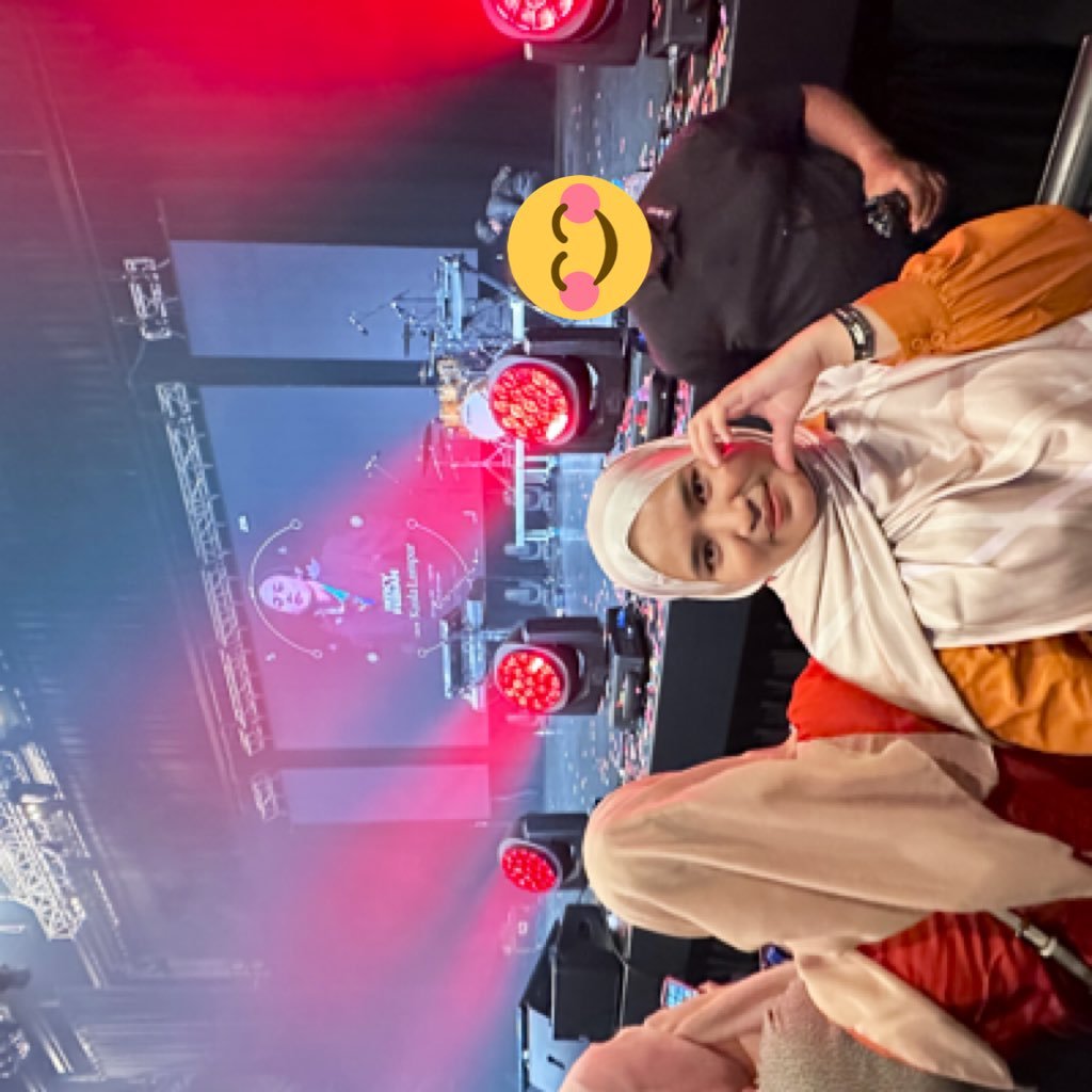 _erynik's profile picture. 