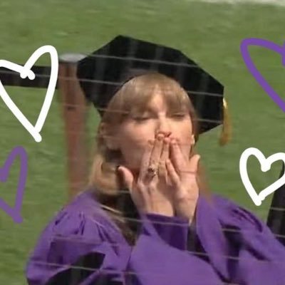 yueblac's profile picture. l