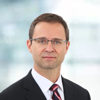 Formerly worked with Diamondback Capital Management and Morgan Stanley in New York City as their technical strategist.