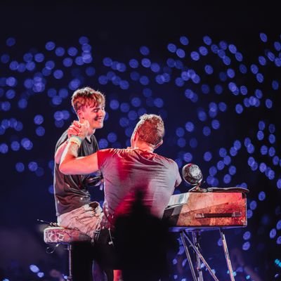 Professional pianist (played with @Coldplay in Warsaw) member of @ColdplayPolandd and big fan of Pokémon