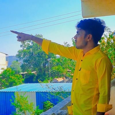 kishan95879943's profile picture. ☆☆Twitter ☆☆
क़ाश कोई ऐसा हो, जो गले लगा कर कहे,
तेरे दर्द से, मुझे भी तकलीफ होती है