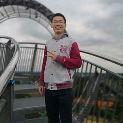 PhD student at ShowLab NUS, working on 3D/4D/video reconstruction, editing, and generation.