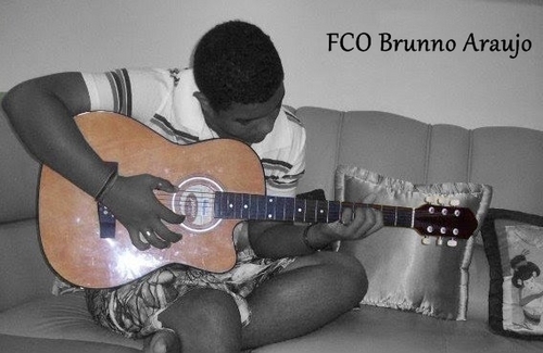 Fco do @_BrunnoAraujo 
Contatos: fanclubebrunno@hotmail.com
#Orkut: http://t.co/8x9eJ4cDq7