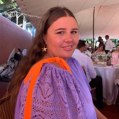 CrisMirandaBey's profile picture. 🌍