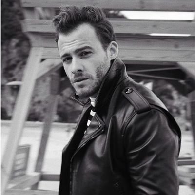 Welcome to the official management fan base page of Kerem Bursin,..🎬🎞️