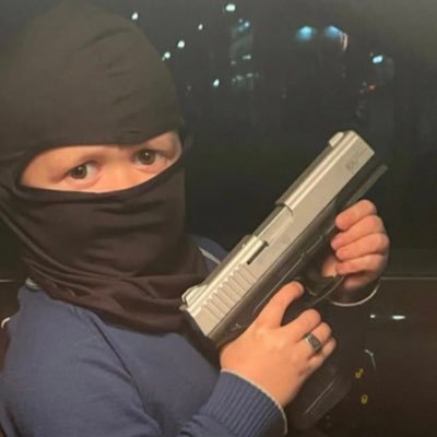 1pulledout's profile picture. 