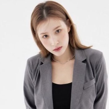 First charts and stats account dedicated to actress and soloist, Jung Lea!