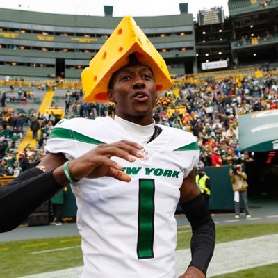 jetsandblues's profile picture. Mac Jones is a glorified Mark Sanchez
