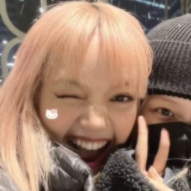 dnylpv's profile picture. sunflower’s lover ♡ ᓚᘏᗢ b+j #