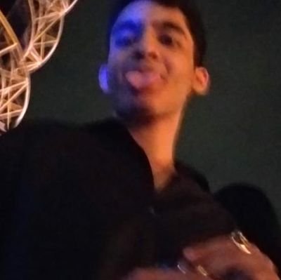 rajiv_bhimsingh's profile picture. I drink and I know things  🇹🇹 
'99