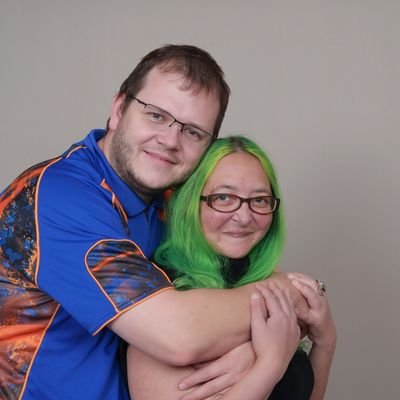 jadecobain's profile picture. I can only pretend to be interesting and entertaining its up to you to also pretend to be interested and entertained