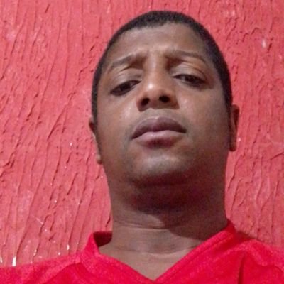 Rubro-Negro apaixonado, morador de Sta Cruz, tenho entre outras paixões o carnaval e funk da antiga!!!