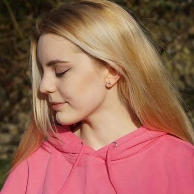 kitkaty3's profile picture. she/her