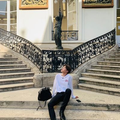 machiecious's profile picture. 💛