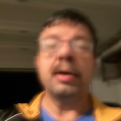 Xarchiangku's profile picture. I’m all wet.