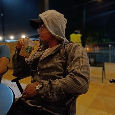 mav_lost's profile picture. 🫠