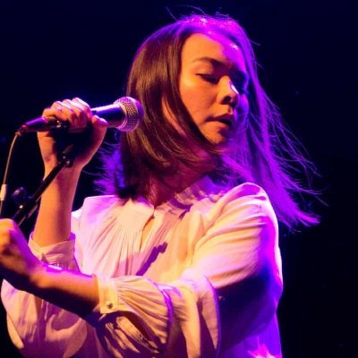 Vee (Comms Open)さんのプロフィール画像