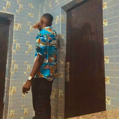 ceegarxx's profile picture. No stress yourself😶‍🌫️