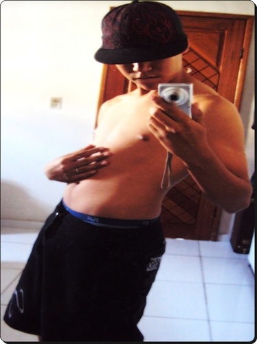 Sou aquele garoto pensando como um homem no futuro!
17 anos,Solteiro,Maceió-AL
(FREE STEP)

(DEUS A BASE DE TUDO) - (TUDO POSSO NAQUELE QUE ME FORTALECE!)