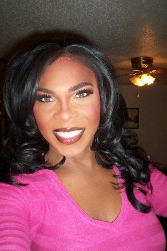 SimoneRiviera's profile picture. 