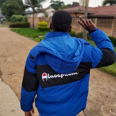 silas_zw's profile picture. i know that, LIFE is such a beautiful CHAOS..