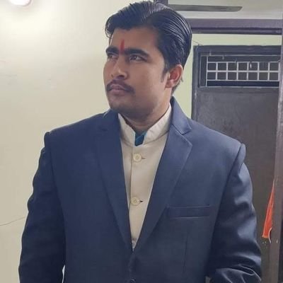 AbhijeetAshwan's profile picture. Journalist