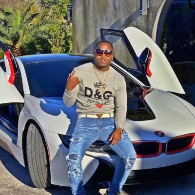 Tuck901's profile picture. 