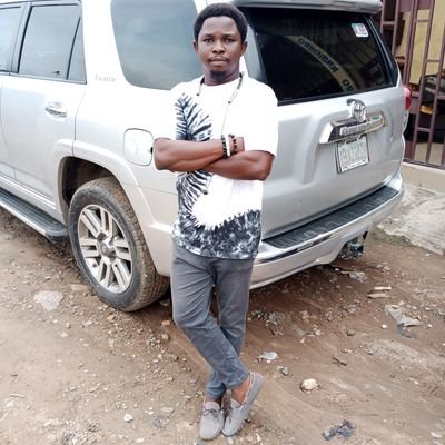 Elijahblinks's profile picture. 