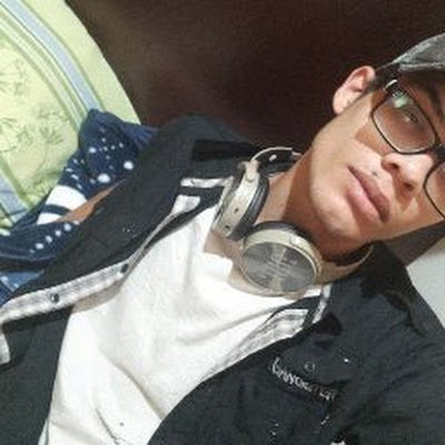 Edneves7Ed's profile picture. 