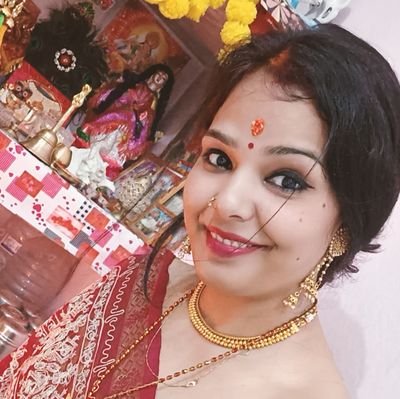 नफरत सी होने लगी है इस सफ़र से अब
ज़िंदगी कहीं तो पहुँचा दे खत्म होने से पहले!