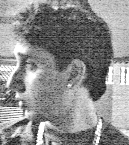 Segue aee quem sabe eu te sigo de volta (y'
(Perde com Classe e vence com Ousadia x)