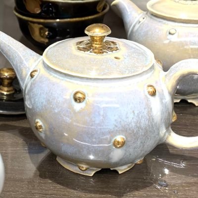 急須作家 子育て中のお茶勉強中 最近作陶に復帰したばかり　お茶好きに教えてもらいたい