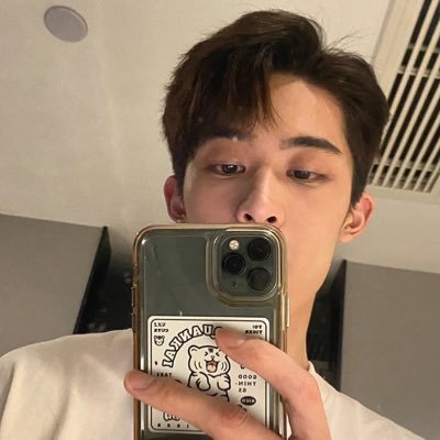 SleepyGy's profile picture. Kiss my apple