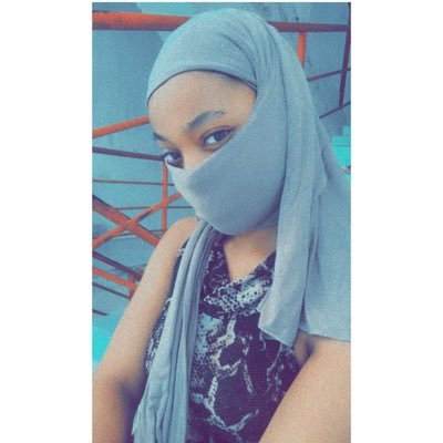 Ovokomycin's profile picture. Economist| Programmer| Proudly Igbo | Jesus little Girl| Football lover/Arsenal| Queen of Chess n Scrabble| Strongly Sapiosexual| Good vibes Only.