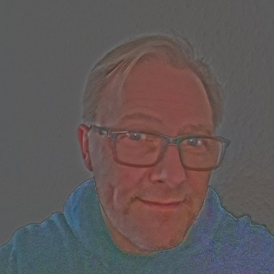 Ökonom, Marketer, Technical Designer (SEO), 30+ years IT, TK, Dev, Strategies, Upgrades (Economist, watching the world privately here, https://t.co/fjBUiPNvIx).