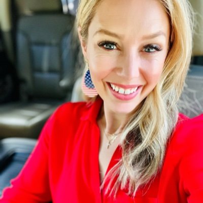 sunshinemeg26's profile picture. 