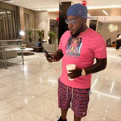 kwoods8732's profile picture. 