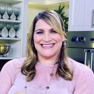 media relations for #nonprofit #cleantech • infrequent tweeter • keepin' it real mom • foodie • football fanatic • remote hog • VFL